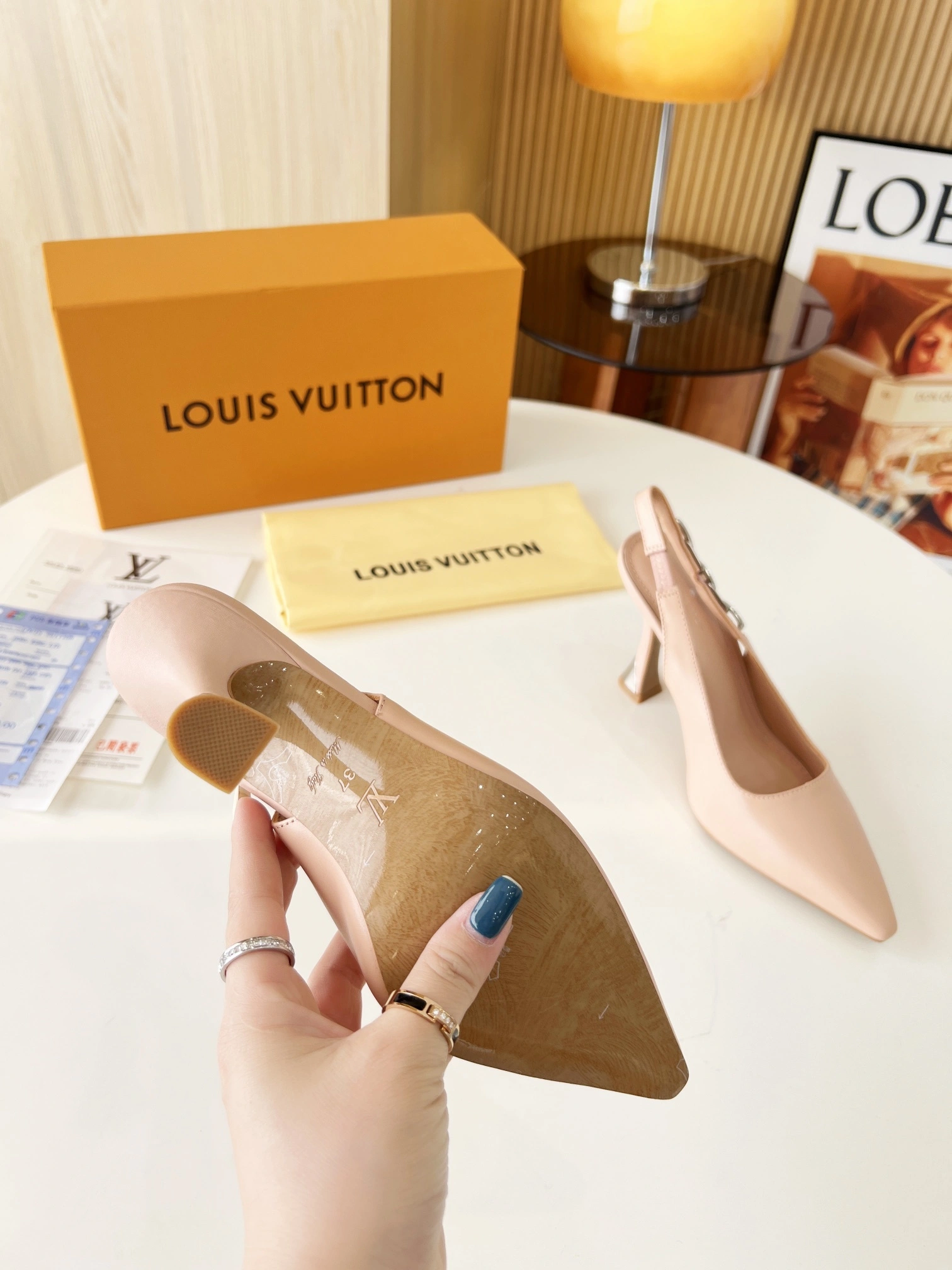 COCO-- 8V 1ABPJP Calfskin sheepskin Heel height：6.5CM item:E-X158C1802